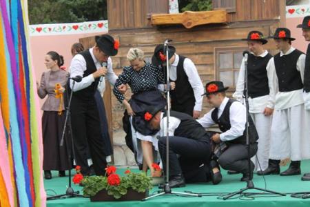 Zahvala za izvedbo prireditve „V naši vasi je lepo“, ki je 17.7.2014 potekala v okviru festivala Pivo in cvetje Laško 8